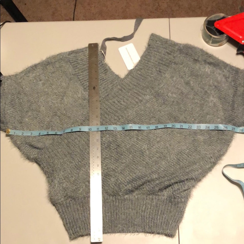 Bralette Ready Silky Eyelash Cross-back Sweater - Picture 8 of 8